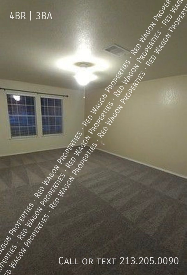 Building Photo - 11315 Oro Canyon