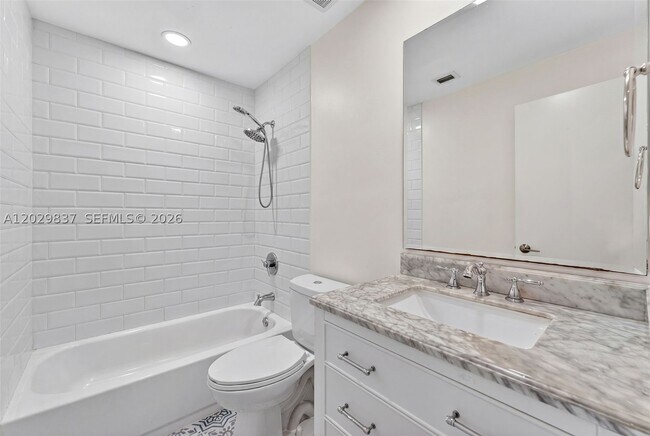 Building Photo - 21388 Marina Cove Cir