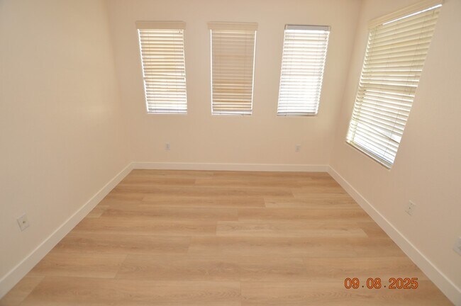 Building Photo - 5647 Merced St