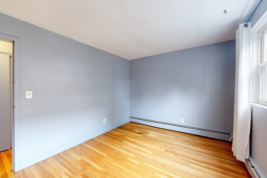 Bedroom 2 - 1105 Lexington St