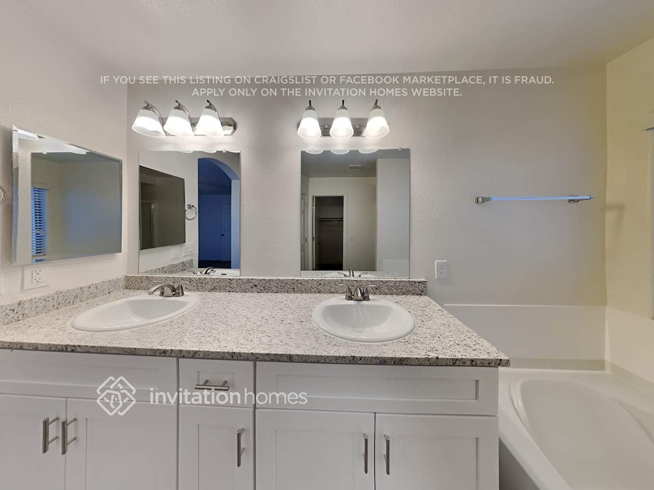 Building Photo - 25826 N 65th Ave