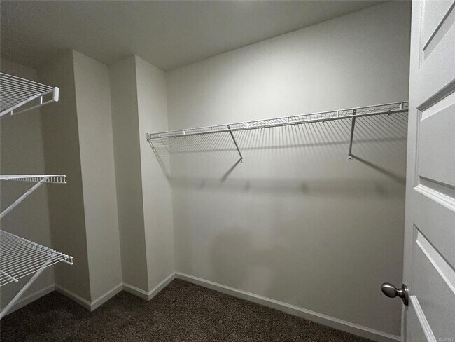 Building Photo - 5157 Sedona Dr