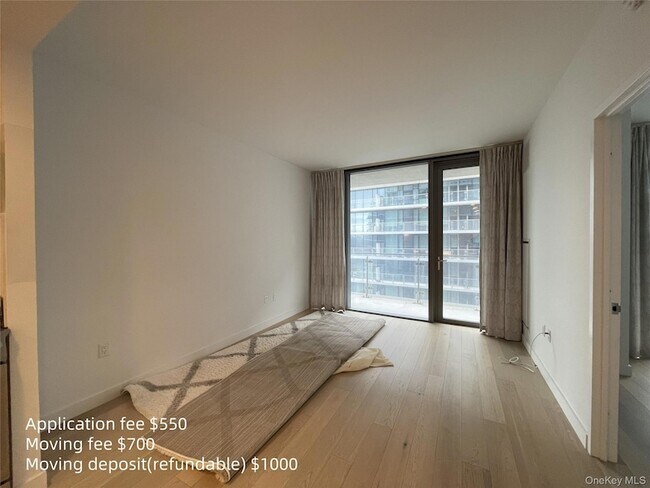 Building Photo - 13101 40th Rd