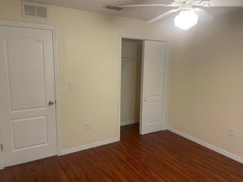 Building Photo - 2160 West Pky