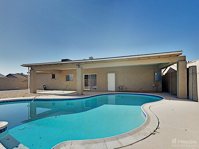 Building Photo - 7302 W Heatherbrae Dr
