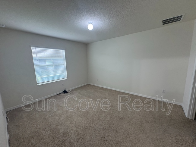 Building Photo - 32997 Kaloko Rd