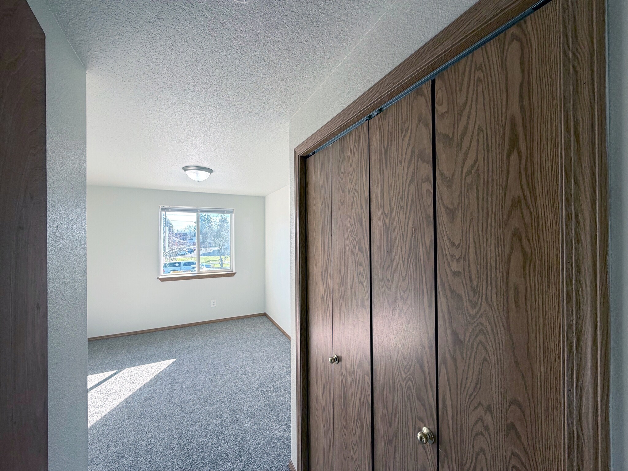 Building Photo - 1139 2nd St NW