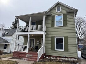 Building Photo - 531 Eastern Ave NE