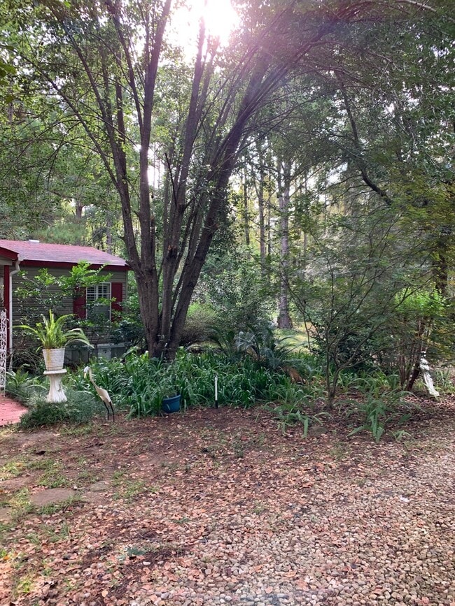 Building Photo - Furnished spacious 3/2.5 home. Corporate a...