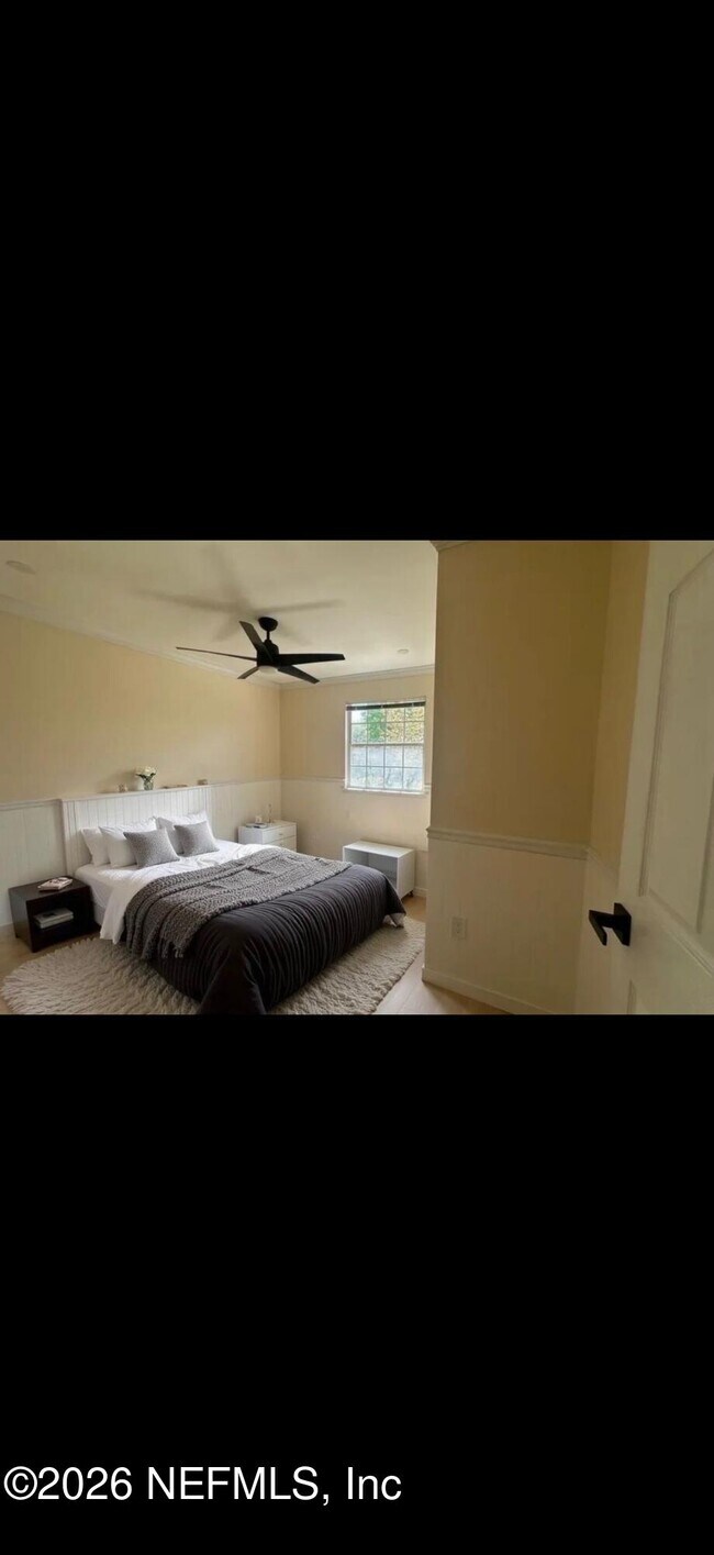 Building Photo - 12558 Glamdring Ct