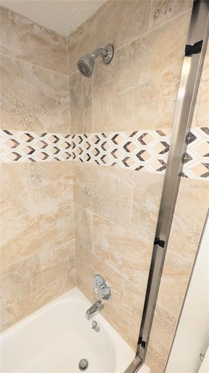 Building Photo - 3240 Gulf of Mexico Dr