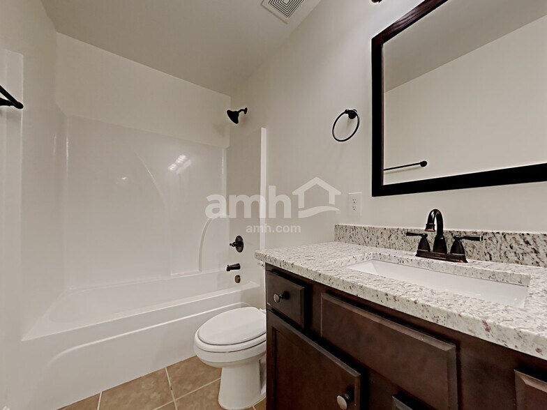 Building Photo - 6170 Oriole Ln