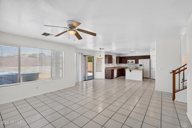 Building Photo - 7823 S 48th Ln