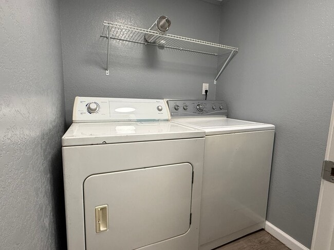 Building Photo - 3 Bedroom 2 Bathroom Home located in Baileyton, TN