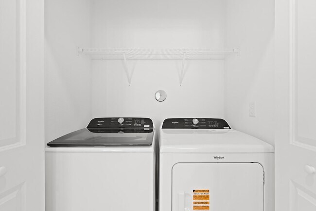 Building Photo - 4416 Longwood Lk Sq