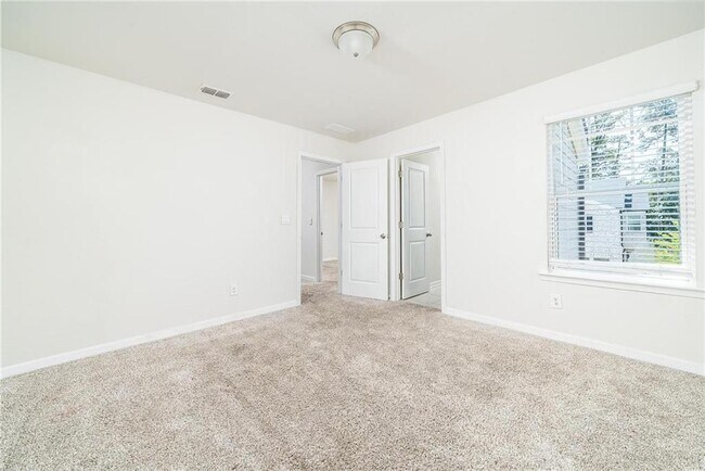 Building Photo - 1472 Villageside Ct