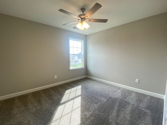 Building Photo - 4 bed, 2.5 bath in Walls Ms....New subdivi...