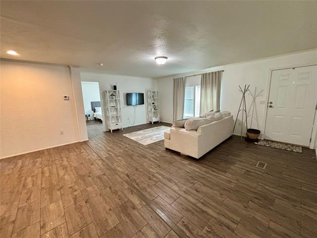 Building Photo - 3609 Shady Ln