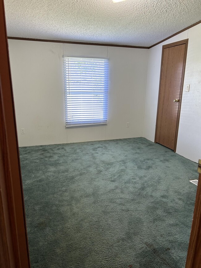 Building Photo - 4116 Tarlton Mill Rd