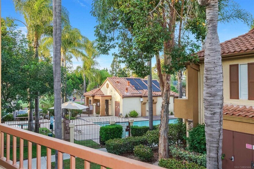 Building Photo - 15383 Maturin Dr