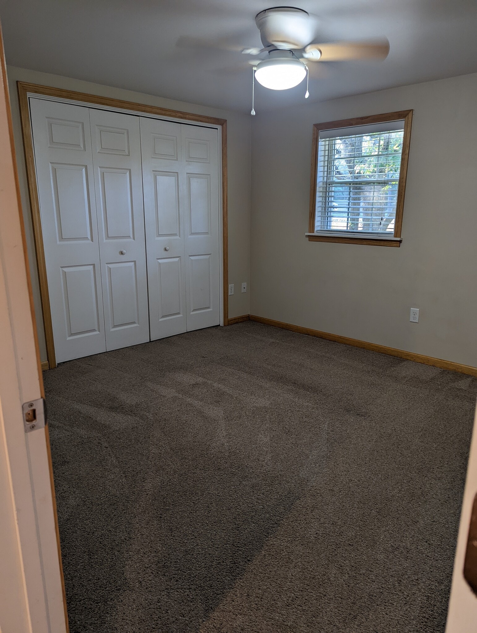 master bedroom - 672 Ebenezer Rd