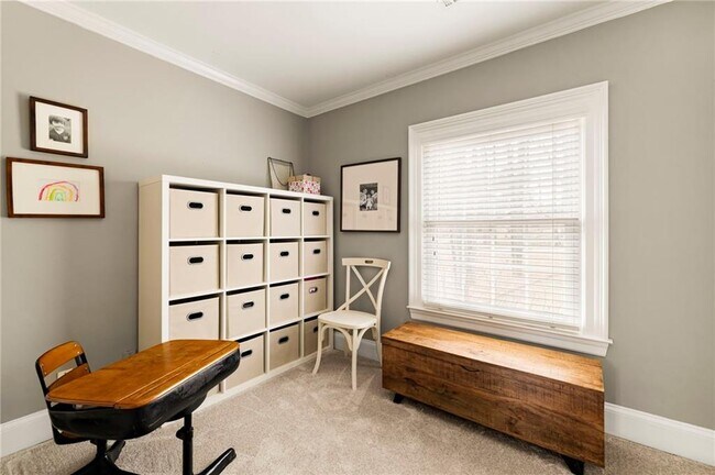 Building Photo - 2270 Emerald Dr