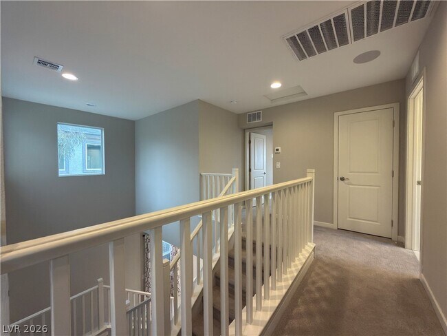 Building Photo - 6622 Palm Branch St