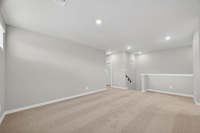 Building Photo - 4121 Fig Grv St