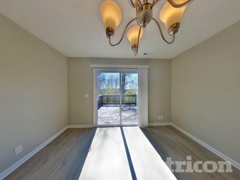 Building Photo - 3612 Caledon Ct