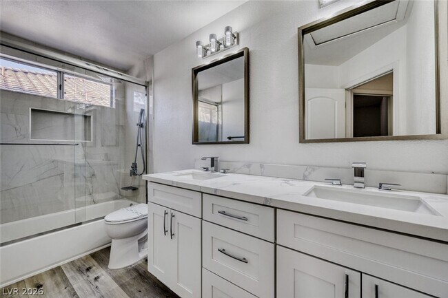 Building Photo - 1716 Tesara Vista Pl