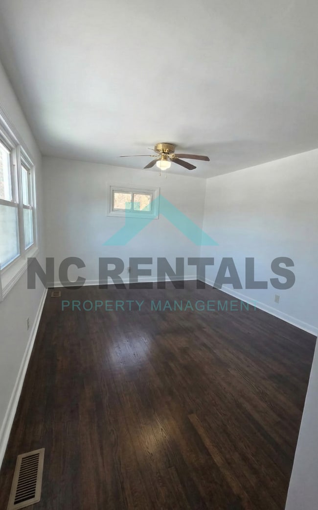 Building Photo - 2017 Todd St