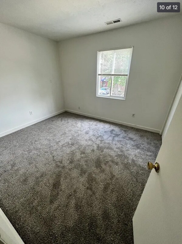 Building Photo - 5212 Castlewood Rd