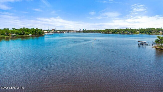 Building Photo - 5400 La Moya Ave