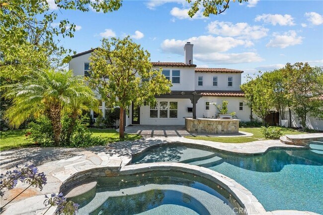 Building Photo - 4170 Prado De Los Zorros