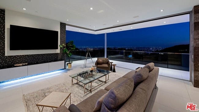 Building Photo - 7080 Mulholland Dr