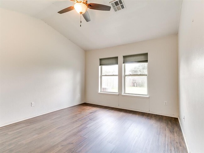 Building Photo - 18100 Calle Way