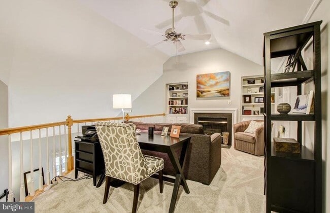 Building Photo - 9936 Foxborough Cir