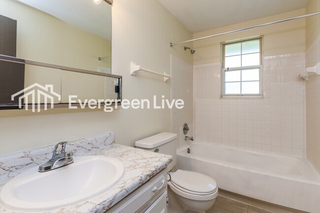 Building Photo - 8547 Schoolgate Dr