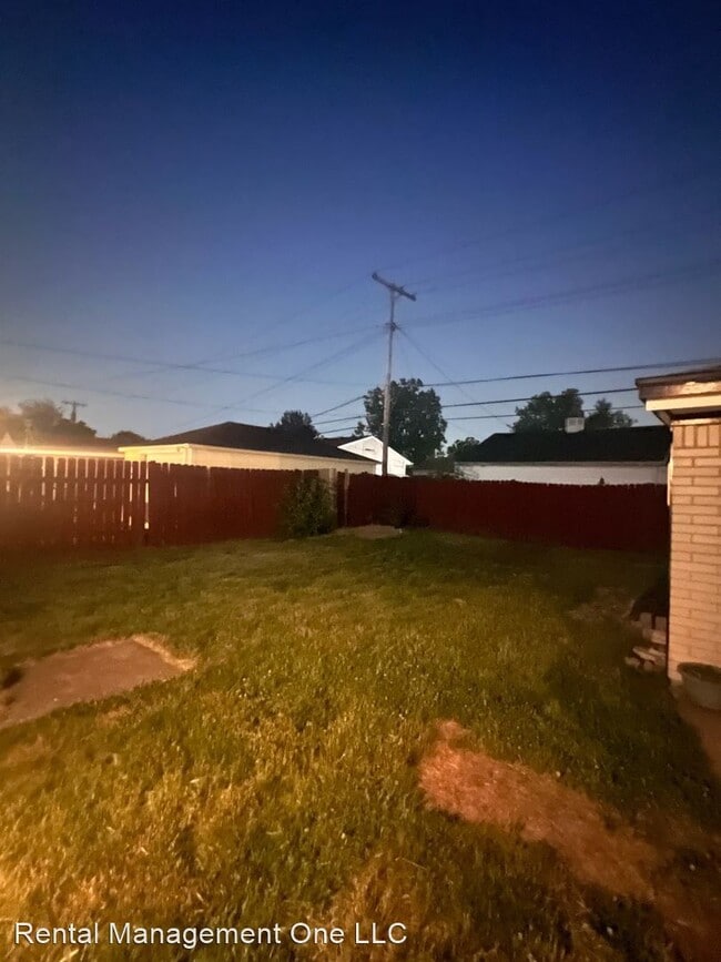 Building Photo - 3 br, 1 bath House - 22269 Champaign