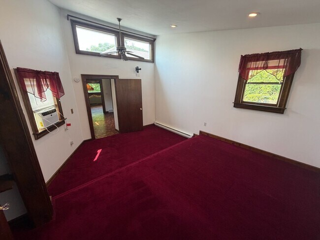 Building Photo - PRICE DROP!! FOR RENT: Charming Ranch Home Near West Point with Seasonal Hudson River Views
