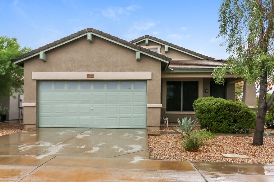 Primary Photo - 3139 W Pollack St