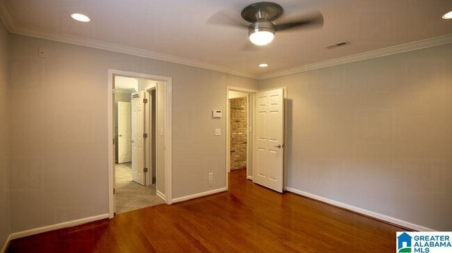 Building Photo - 3828 Arundel Dr