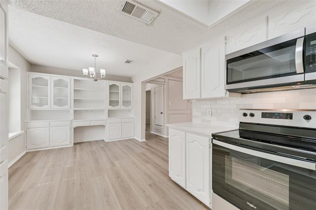 Building Photo - 2709 Typhon Dr