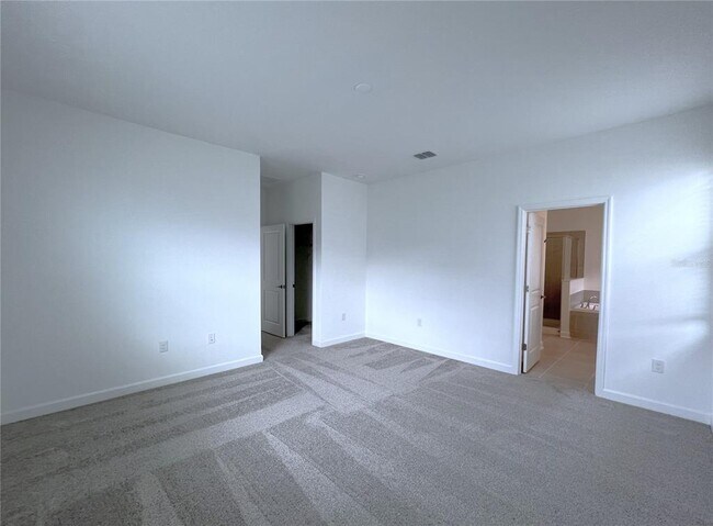 Building Photo - 4048 Redbridge Lp