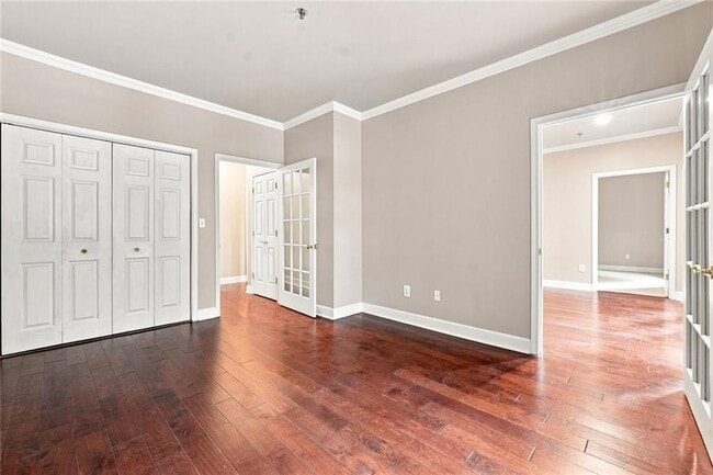 Building Photo - 2865 Lenox Rd NE
