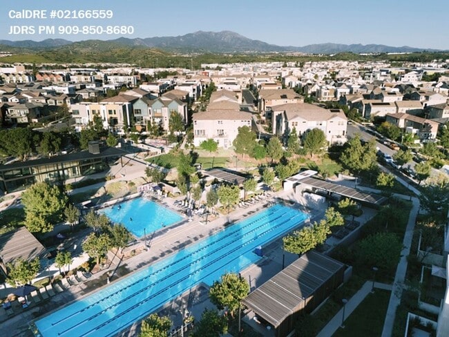 Building Photo - Irvine 2 Bedroom Condo