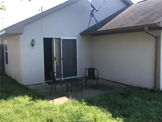 Building Photo - 3740 Marielene Cir