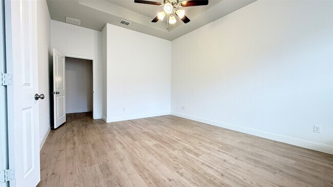 Building Photo - 2720 Inn Kitchen Wy