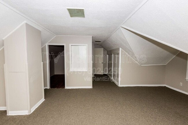 Building Photo - 19001 Nitra Ave