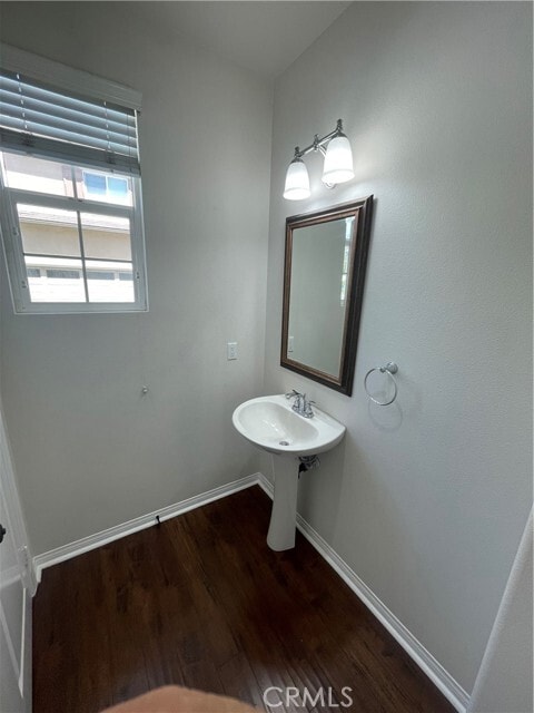 Building Photo - 1526 Beacon